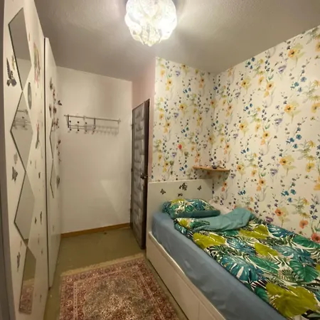 In Guest - Private Near To Center